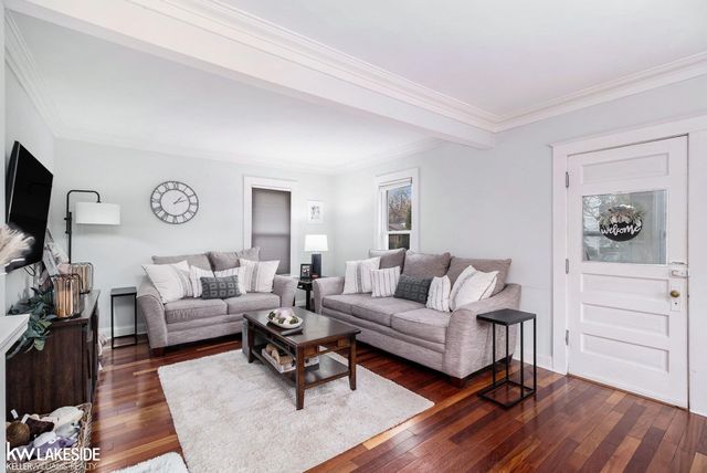 1809 Taylor Avenue, Royal Oak, MI 48067