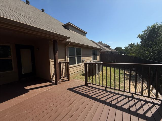 5667 Mountain Hollow Drive, Dallas, TX 75249