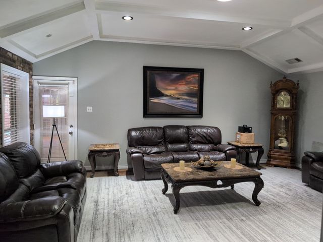 2702 Grasmere Street, Garland, TX 75040