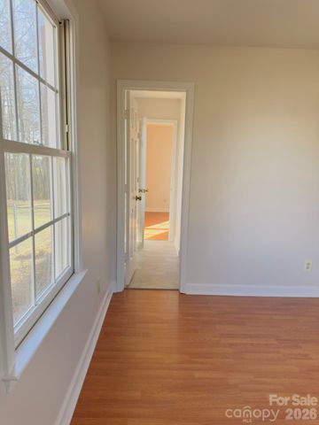 112 Wind Terrace Court, Lexington, NC 27295