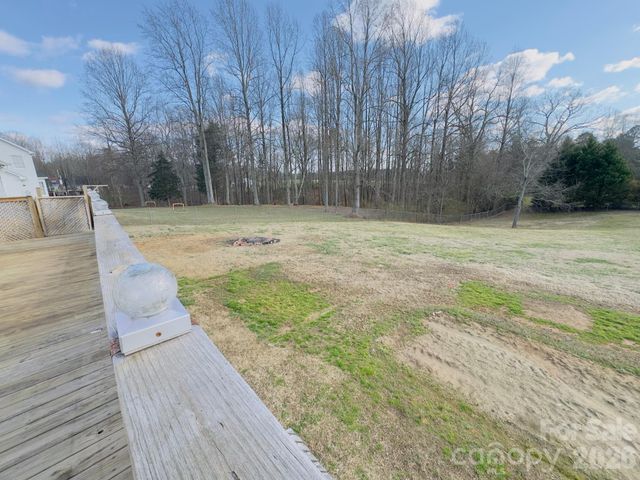 112 Wind Terrace Court, Lexington, NC 27295