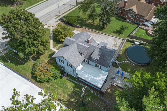 8012 W Main Street, Belleville, IL 62223