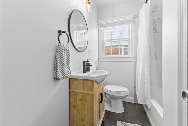 2650 Laburnum AVE, Roanoke, VA 24015