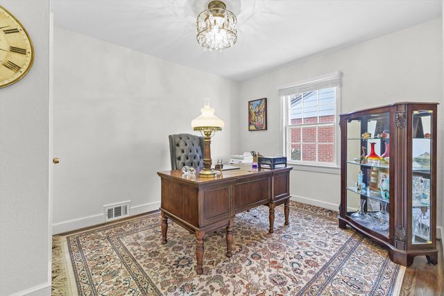 2650 Laburnum AVE, Roanoke, VA 24015