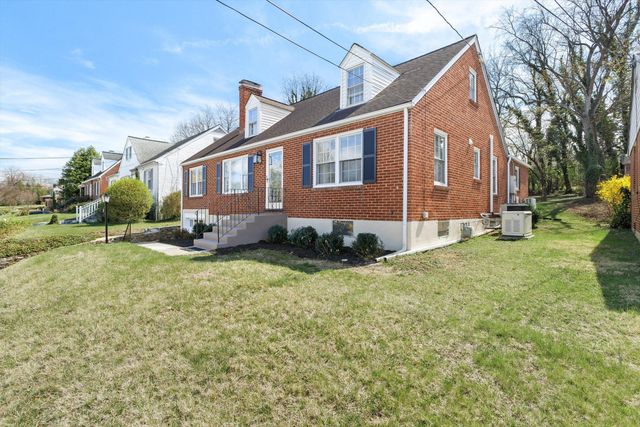 2650 Laburnum AVE, Roanoke, VA 24015
