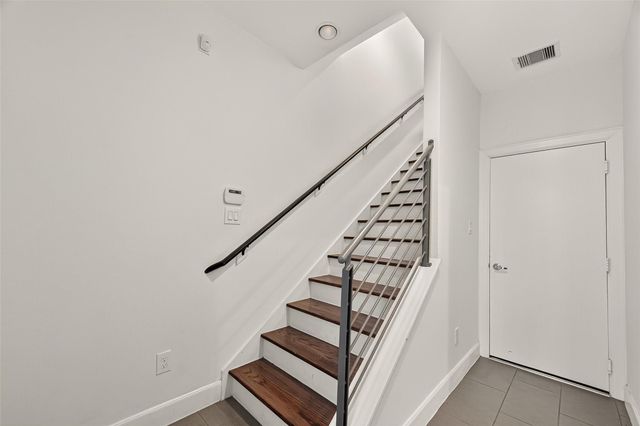 1735 Eado Point Lane, Houston, TX 77003