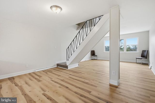 11 OAKMONT DR, New Castle, DE 19720