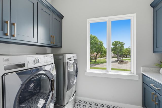 1611 Monterey Bay Court, Granbury, TX 76048
