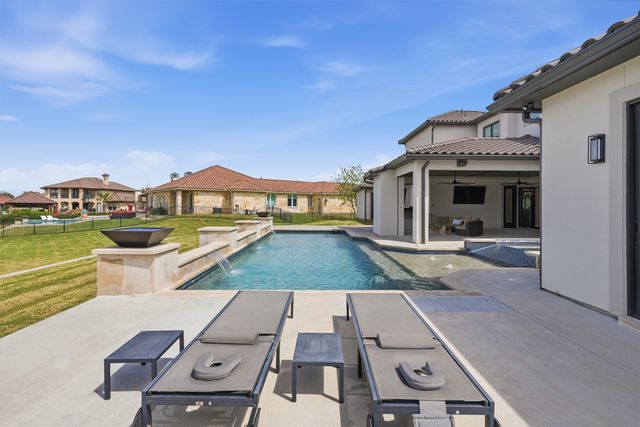1611 Monterey Bay Court, Granbury, TX 76048