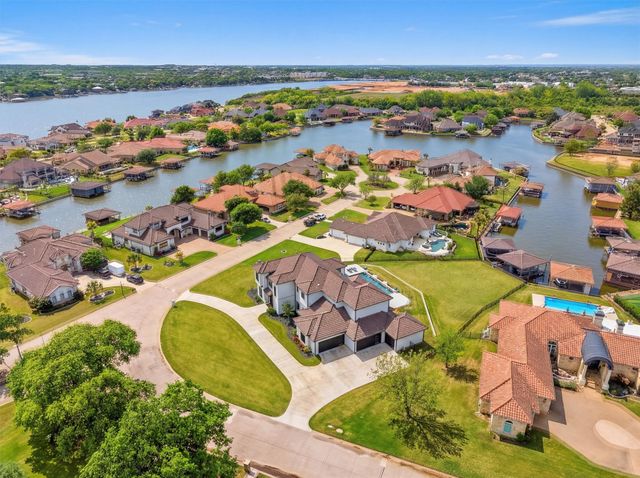 1611 Monterey Bay Court, Granbury, TX 76048