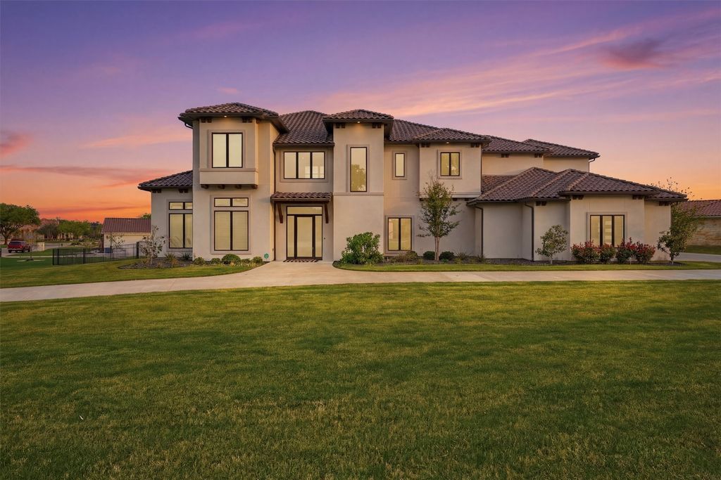 1611 Monterey Bay Court, Granbury, TX 76048