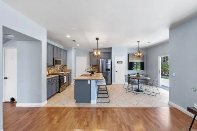 555 Toota Court, Oceanside, CA 92058
