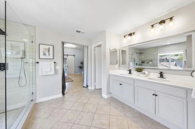 555 Toota Court, Oceanside, CA 92058