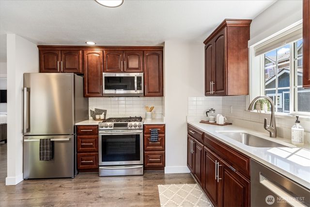8709 14th Avenue NW, Seattle, WA 98117
