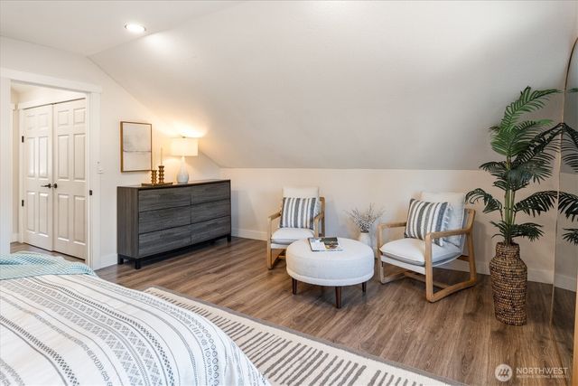 8709 14th Avenue NW, Seattle, WA 98117