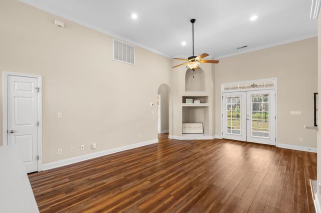 542 Stonemason Dr., Myrtle Beach, SC 29579