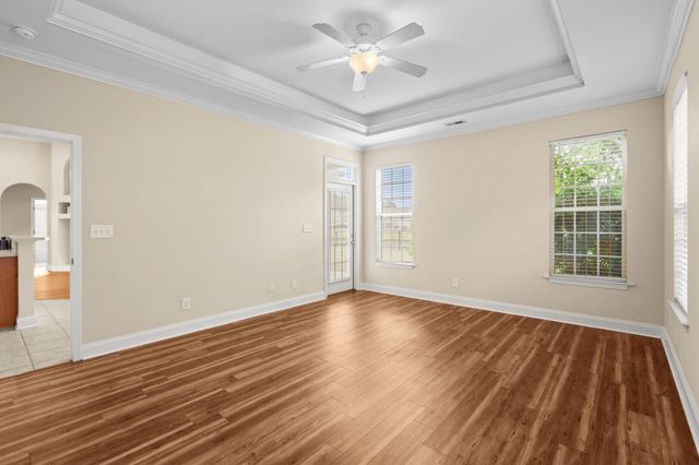 542 Stonemason Dr., Myrtle Beach, SC 29579