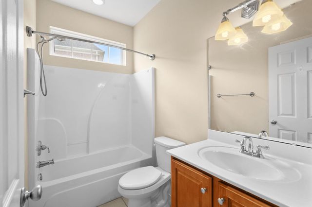 542 Stonemason Dr., Myrtle Beach, SC 29579