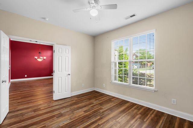 542 Stonemason Dr., Myrtle Beach, SC 29579