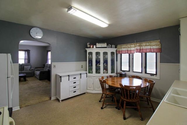 303 West Street, Reinbeck, IA 50669