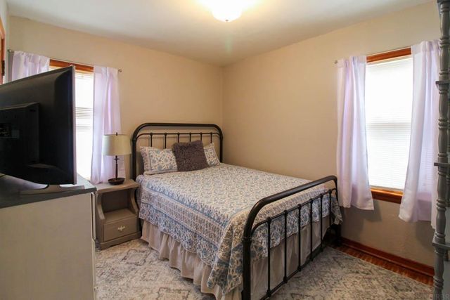 303 West Street, Reinbeck, IA 50669