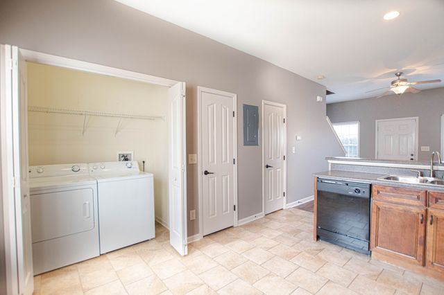 1209 Ash Ridge Dr Unit C, Clarksville, TN 37042