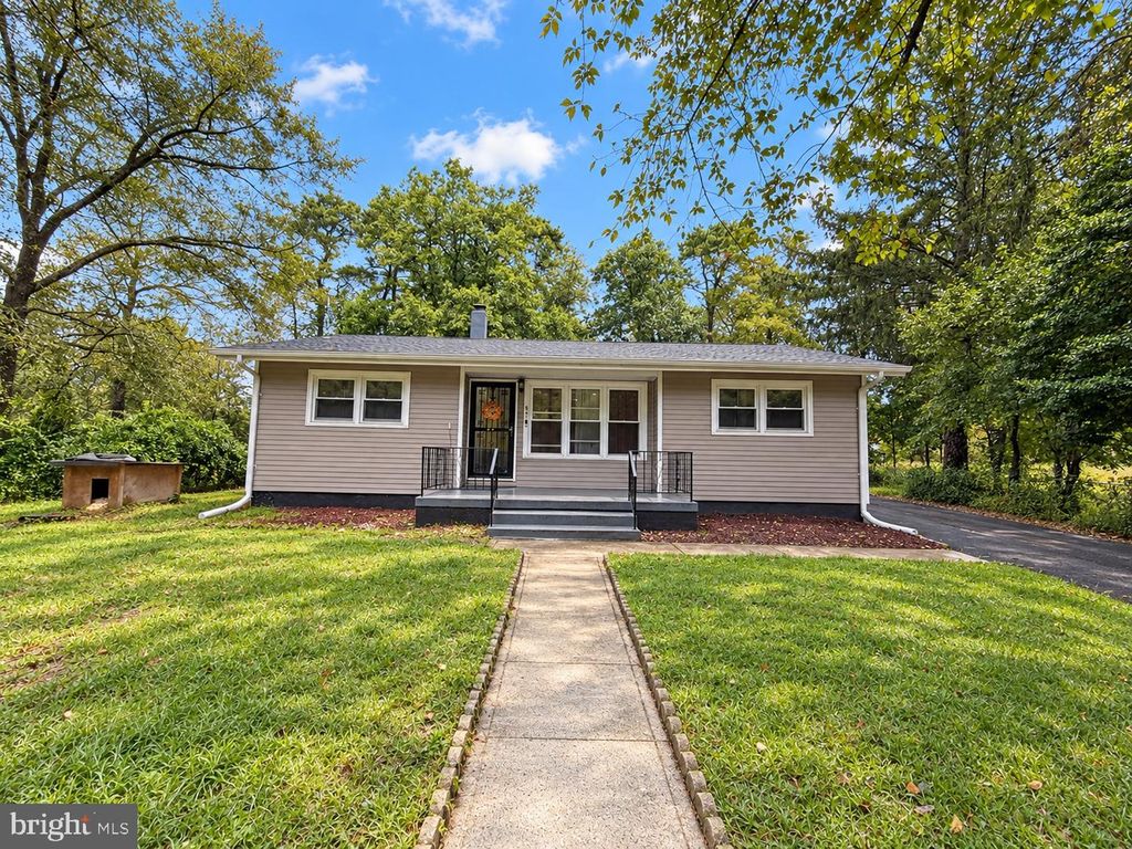 521 RIDGEVIEW AVE, BROWNS MILLS, NJ 08015 — photo 2