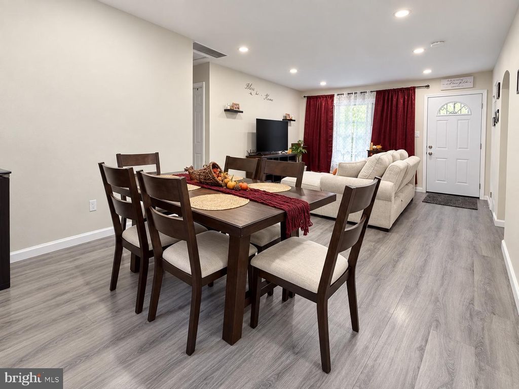 521 RIDGEVIEW AVE, BROWNS MILLS, NJ 08015 — photo 5