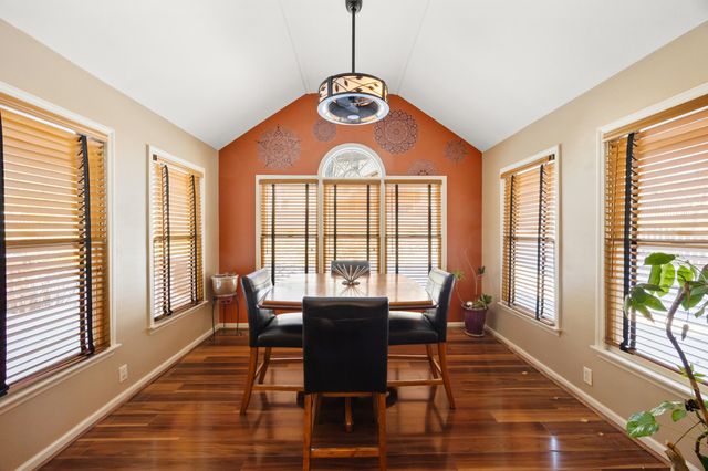 621 Rolling Creek Lane, Lexington, KY 40515