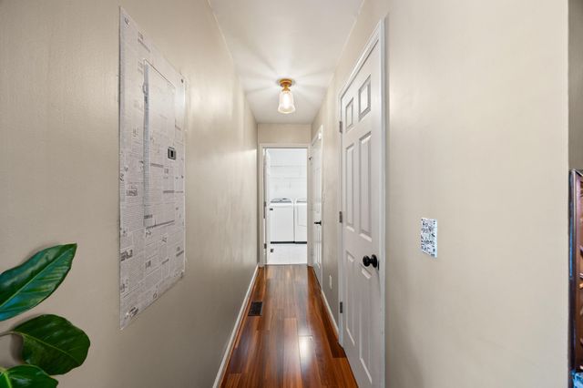 621 Rolling Creek Lane, Lexington, KY 40515