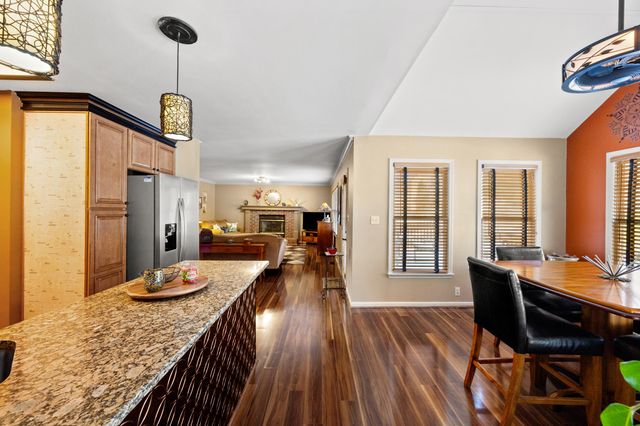 621 Rolling Creek Lane, Lexington, KY 40515