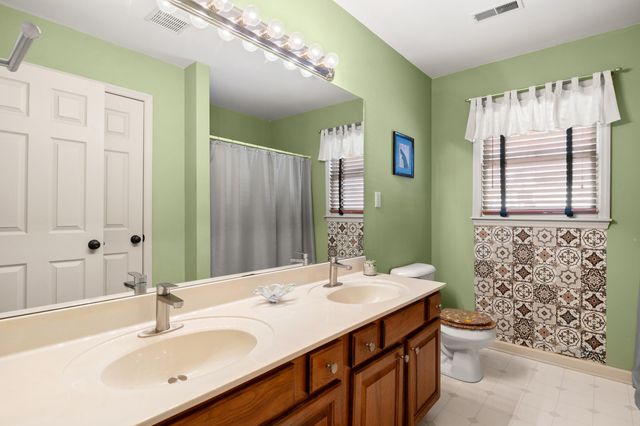 621 Rolling Creek Lane, Lexington, KY 40515