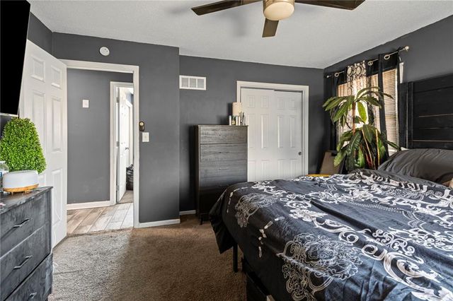 5604 Hunter Terrace, Raytown, MO 64133