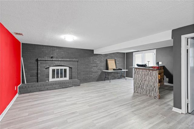 5604 Hunter Terrace, Raytown, MO 64133