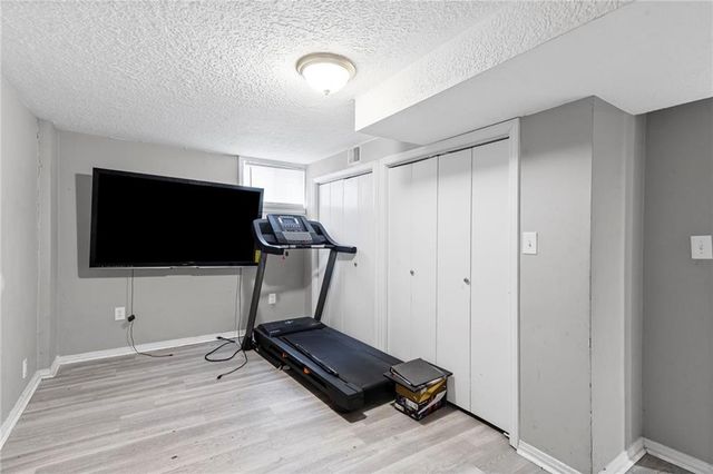 5604 Hunter Terrace, Raytown, MO 64133