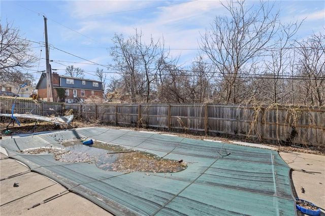 5604 Hunter Terrace, Raytown, MO 64133