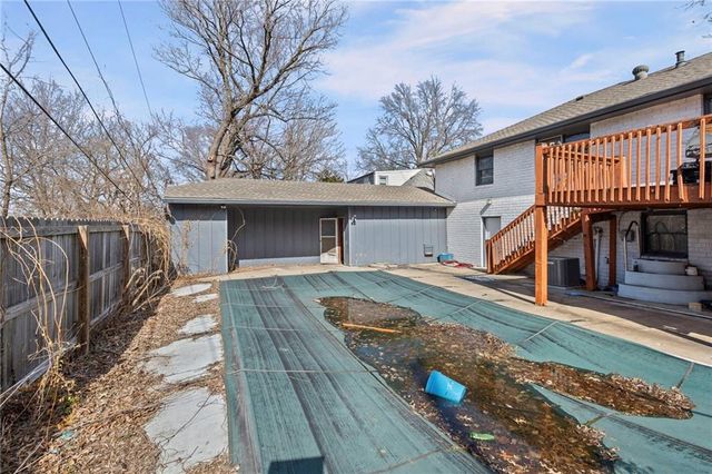 5604 Hunter Terrace, Raytown, MO 64133