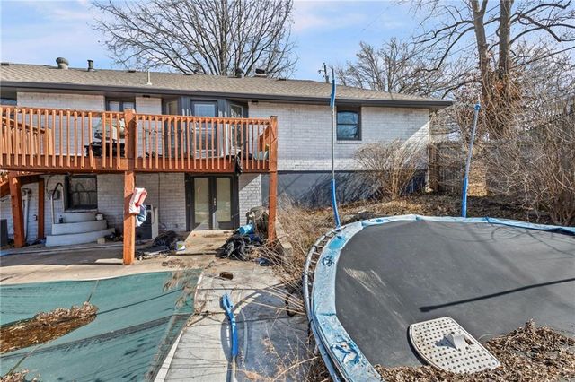 5604 Hunter Terrace, Raytown, MO 64133