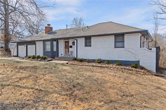 5604 Hunter Terrace, Raytown, MO 64133