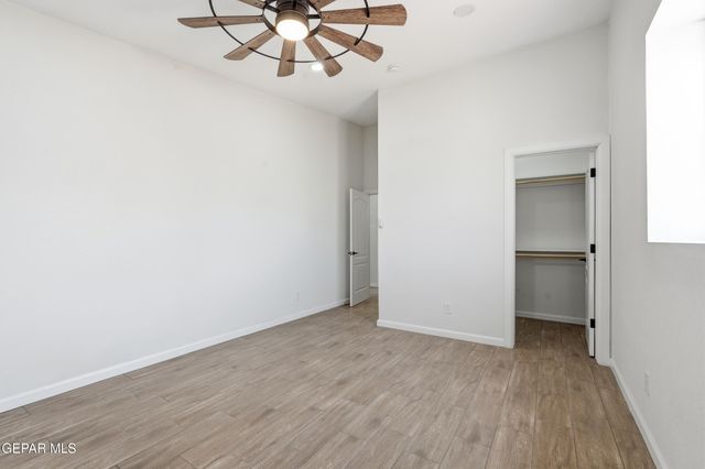 536 James Street B, El Paso, TX 79915