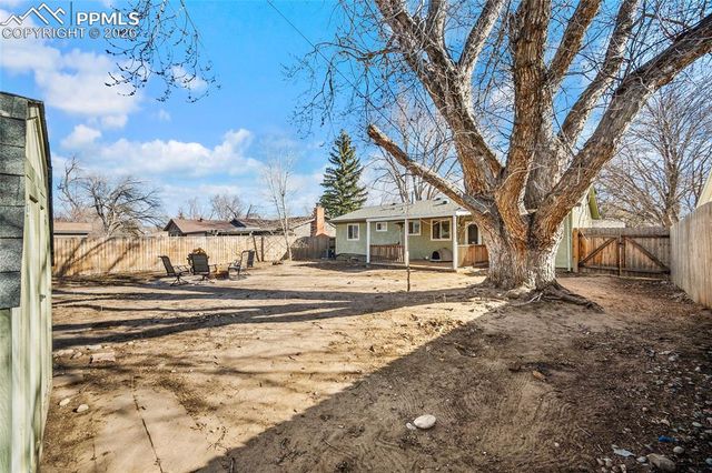 1522 Wynkoop Drive, Colorado Springs, CO 80909