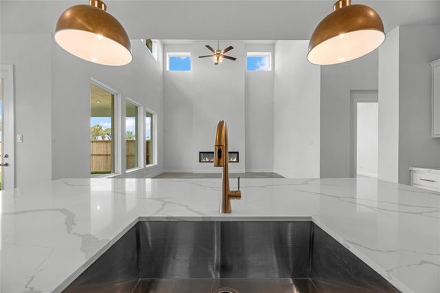 1519 Watermont Drive, Missouri City, TX 77459