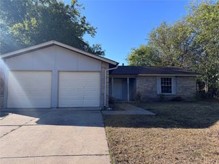1506 Clearbrook Street, Lancaster, TX 75134