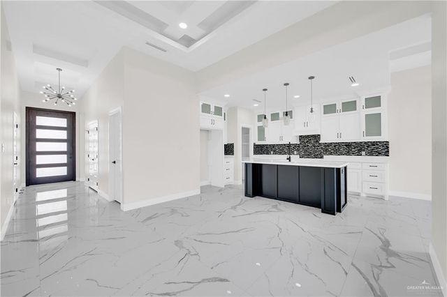 1005 Rockford Drive, Alton, TX 78573