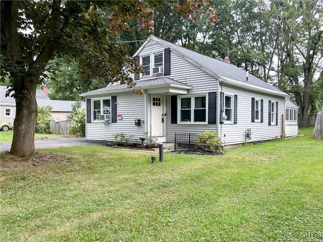 9 Curtis Avenue, Lysander, NY 13027