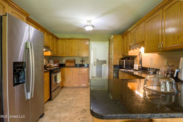 2745 Merritt Road, Leakesville, MS 39451