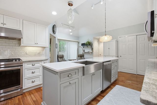 2 Forest Gate 2, Yarmouth, MA 02675