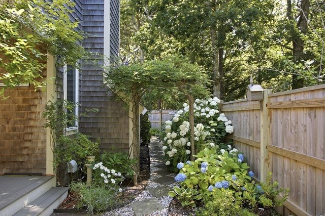 2 Forest Gate 2, Yarmouth, MA 02675