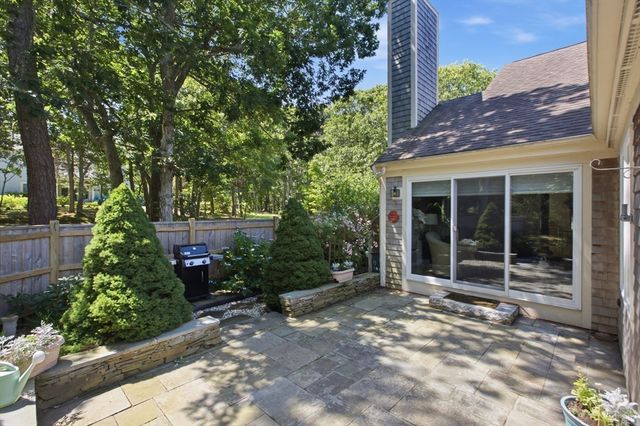 2 Forest Gate 2, Yarmouth, MA 02675