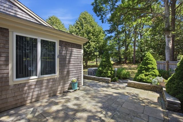 2 Forest Gate 2, Yarmouth, MA 02675